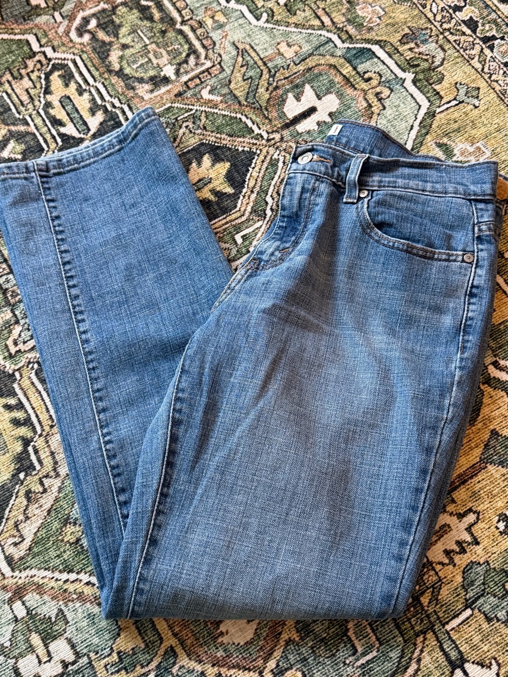 Levi’s 505 Regular Straight Leg Jeans Size 10 Medium Wash